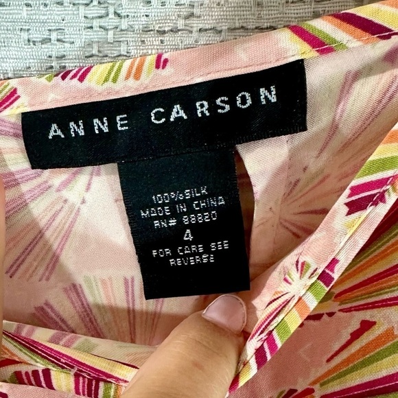 Anne Carson 100% silk pink fan printed mini skirt size 4 - Picture 5 of 8